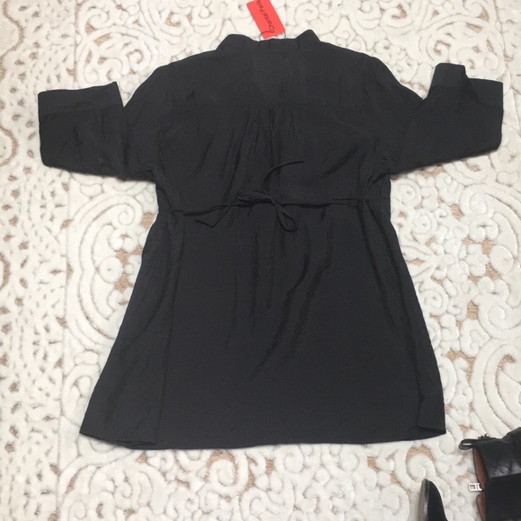 Sheer Button Detail Blouse - Picture 3 of 5